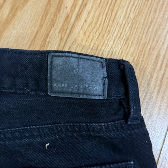 American Eagle Outfitters Black Distressed Jean Shorts - Picture 3 of 5